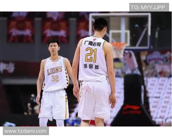 上海篮球队近期状态分析与未来发展展望 上海篮球队近期状态分析与未来发展展望