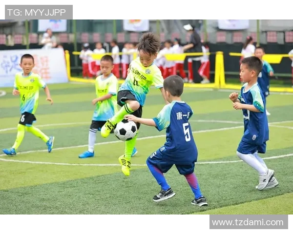 全球各国足球明星现役球员风采与成就全解析 全球各国足球明星现役球员风采与成就全解析