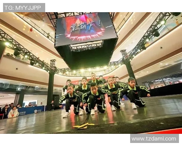 深圳街舞队在全国街舞意识排名中创下新高展现出独特的舞蹈魅力与创新精神