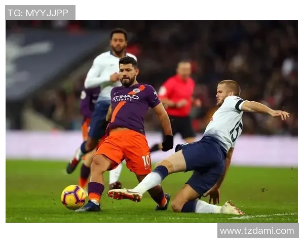 足球兜射技巧全面解析与实战训练方法分享助你提升射门水平